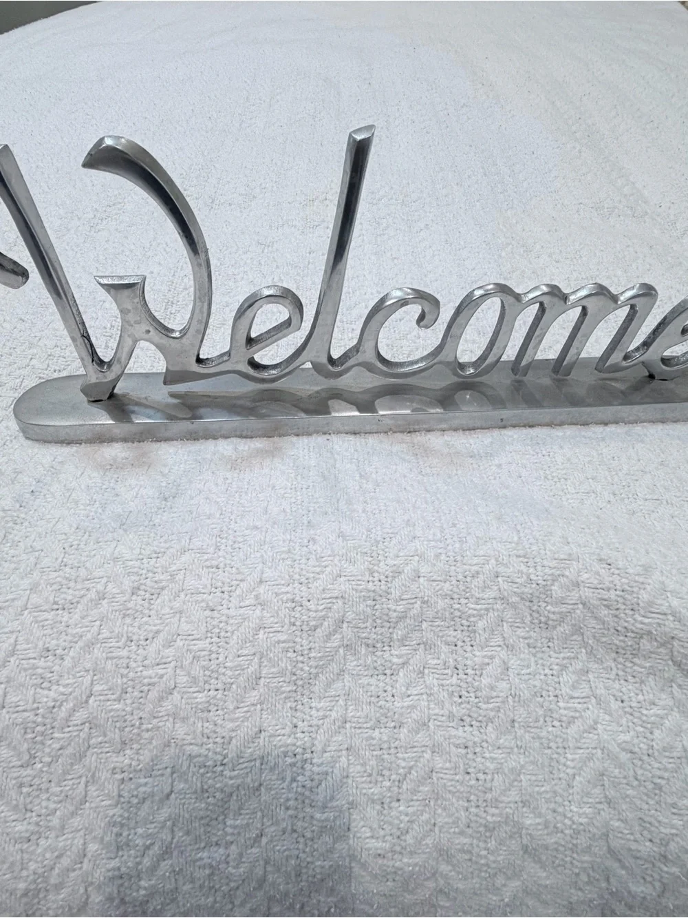 India Boutique Silver Metallic 'Welcome' Script Wall Accent